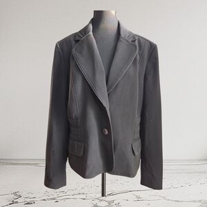 Nine West Black Blazer with Notched Lapels and Tailored Fit Size 16